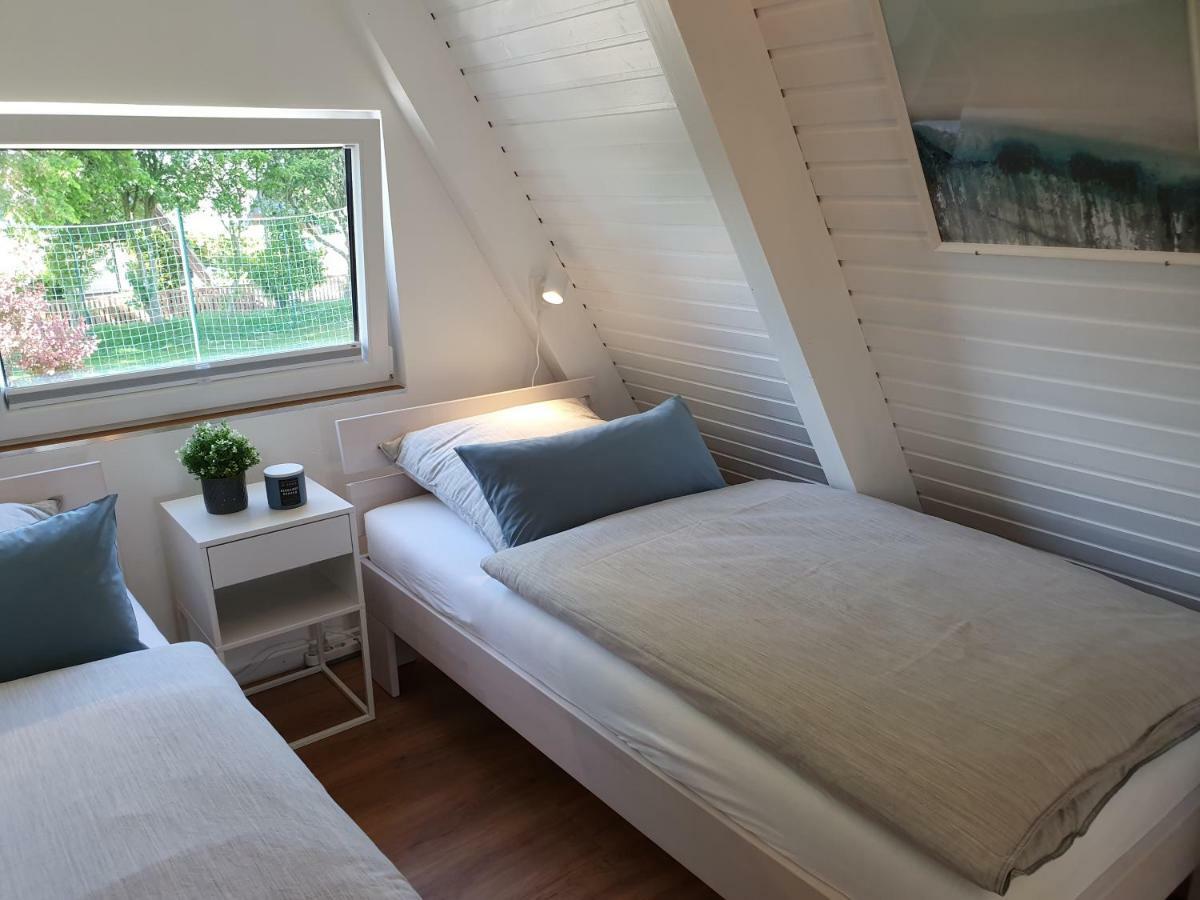 Murmel 3 - Strandkorb, Wallbox, Wlan, Kamin Holiday home Carolinensiel